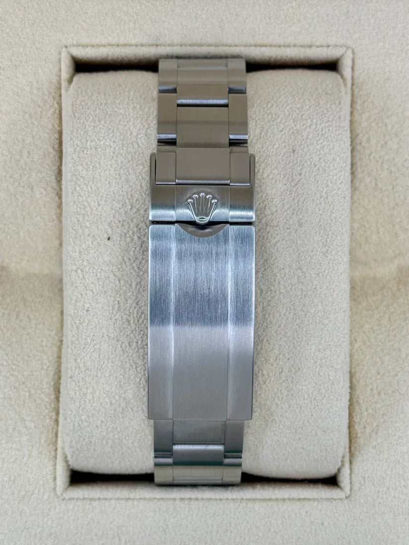 RLX Submariner Hulk 40mm Swiss Watch