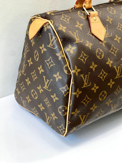 LOUIS VUITTON MONOGRAM SPEEDY 30 HANDBAG